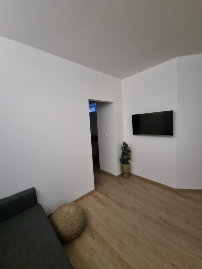 Apartments "M" PUY Exterior foto