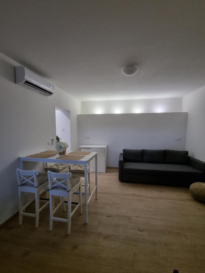 Apartments "M" PUY Exterior foto